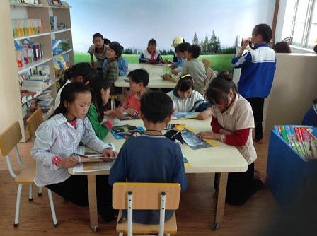 Xây dựng 13 thư viện tặng học sinh nghèo cả nước